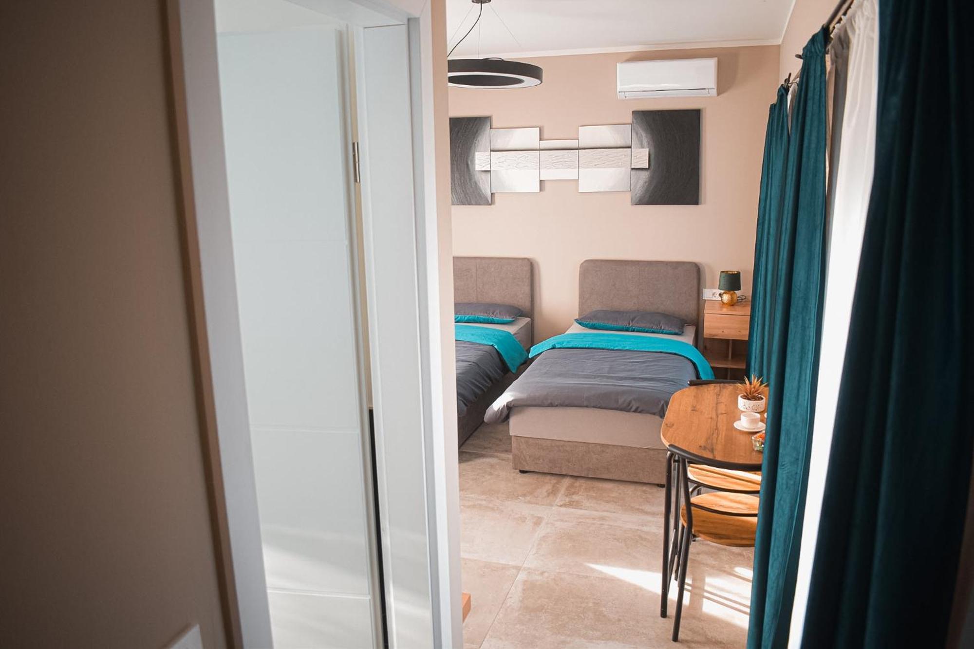 Apartments Jelovic Sinj Eksteriør bilde