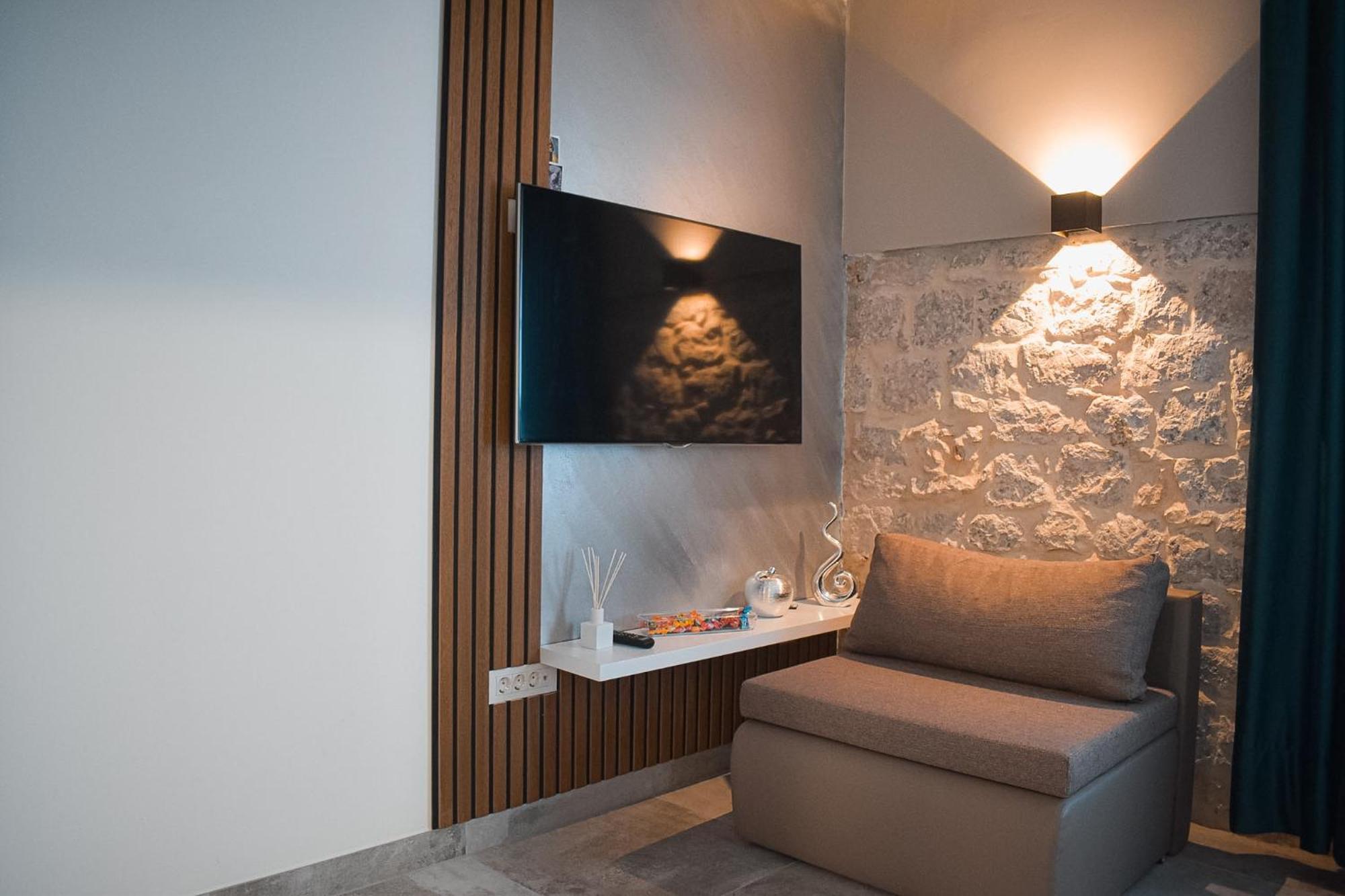 Apartments Jelovic Sinj Eksteriør bilde