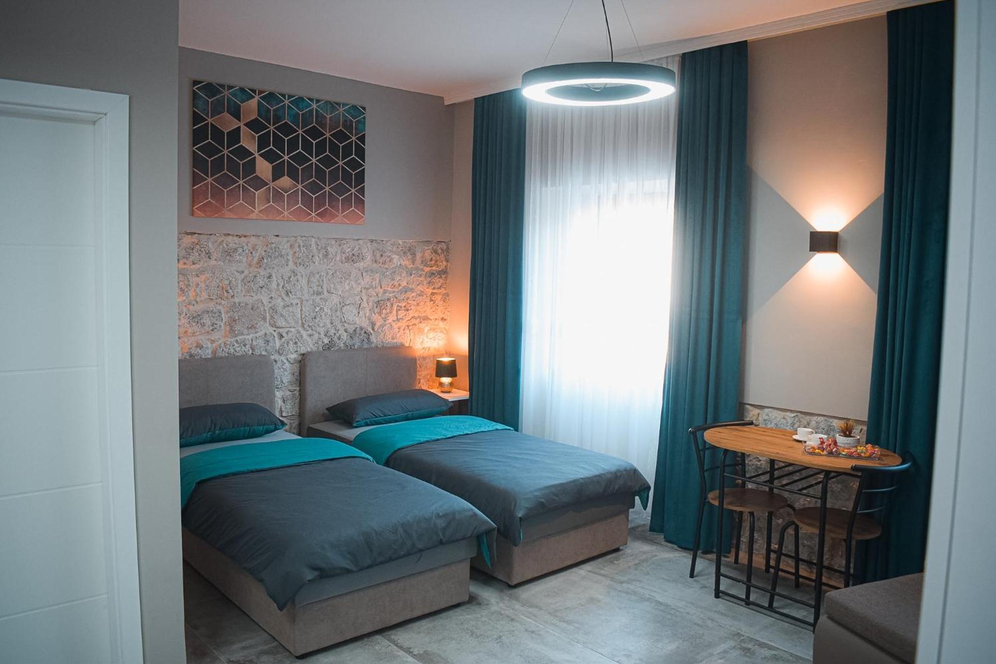 Apartments Jelovic Sinj Eksteriør bilde